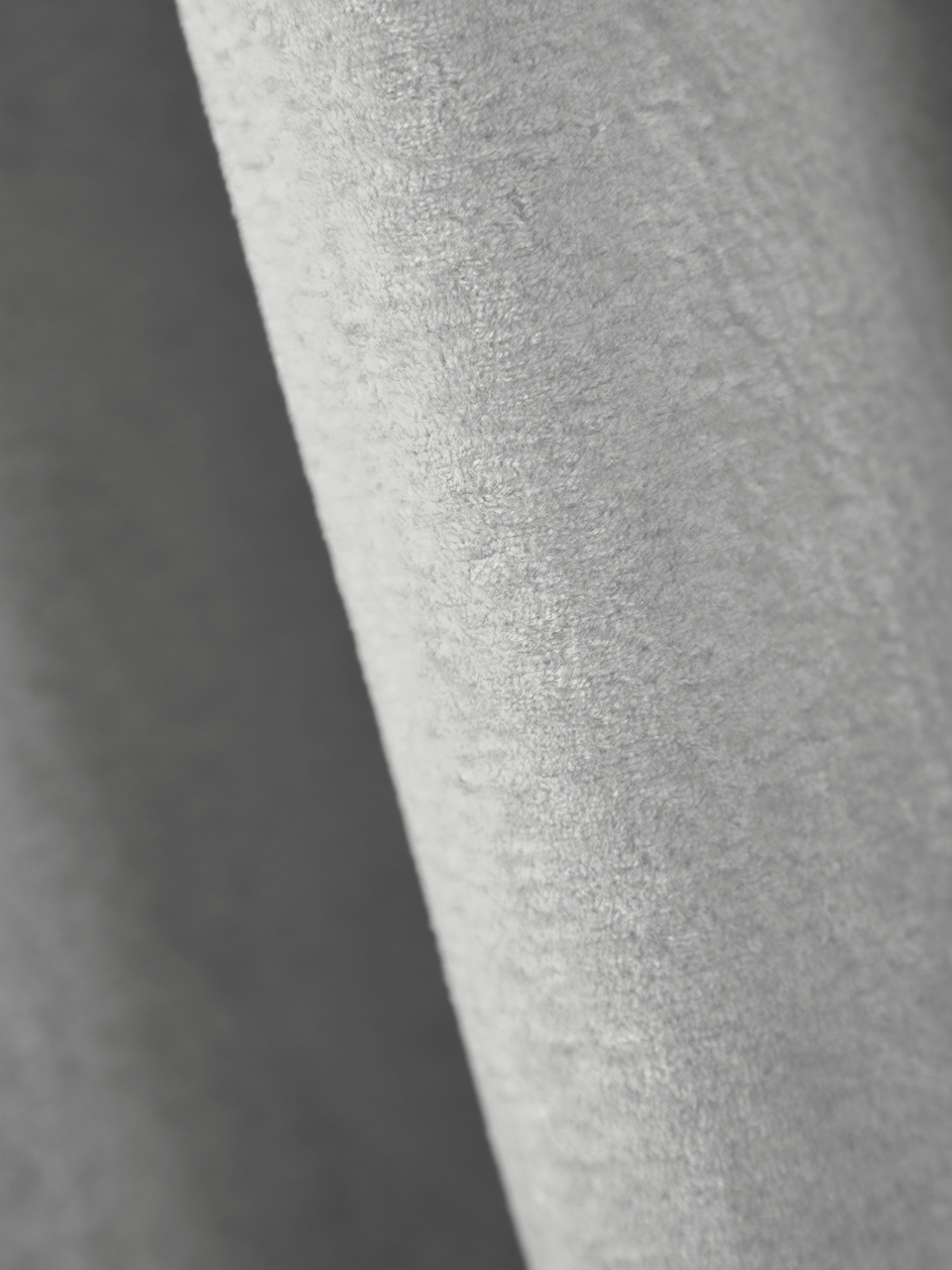 Elowen  Swatches